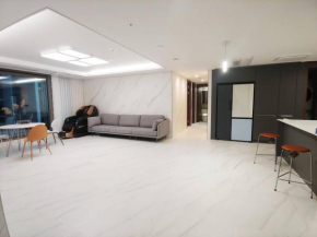 Luxury 4 Bed Rooms House